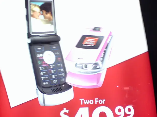 Zoom capabilities on smartphones are becoming increasingly impressive. Let's see a comparison among...