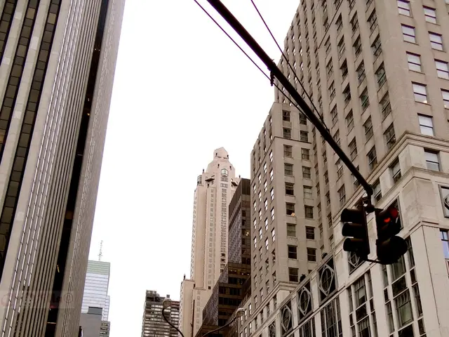 5G Infrastructure Revolutionizing Global Connectivity and Technological Advancements