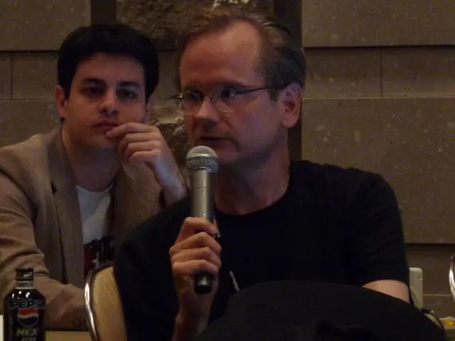 Affordable Shotgun Microphone for Interviews Reaches New Low Price Point of Under $65