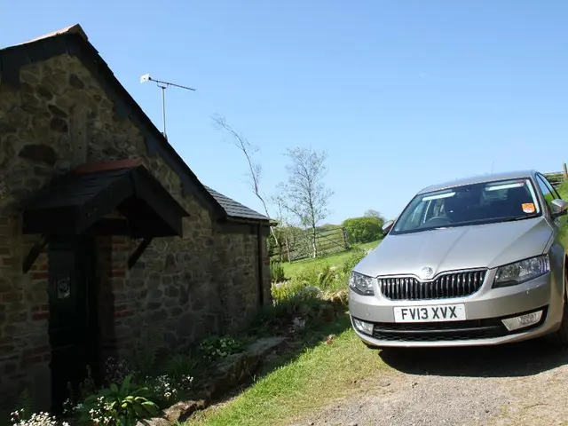 Solar-powered hydrogen generator, 20.7 square feet in size, debuted by American tech company, using...