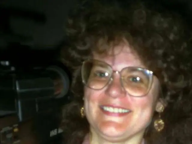 Instructions: Examining the State of Substances: A Visual Guide